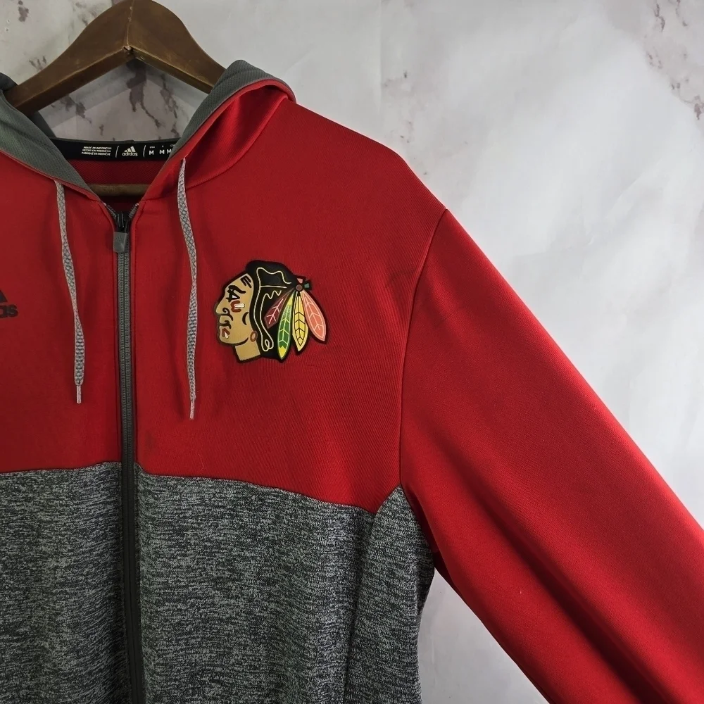 Chicago Blackhawks Jacket Mens Medium Red Gray Full Zip Sweatshirt Hooded Adidas